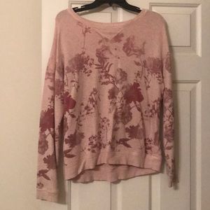 American Eagle Large Pink w/ Flowers Sweater
